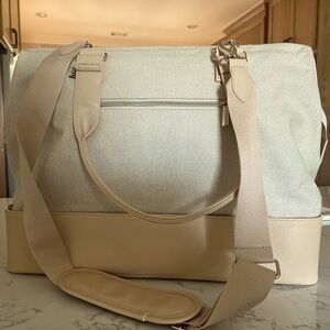 BEIS WEEKENDER TRAVEL BAG